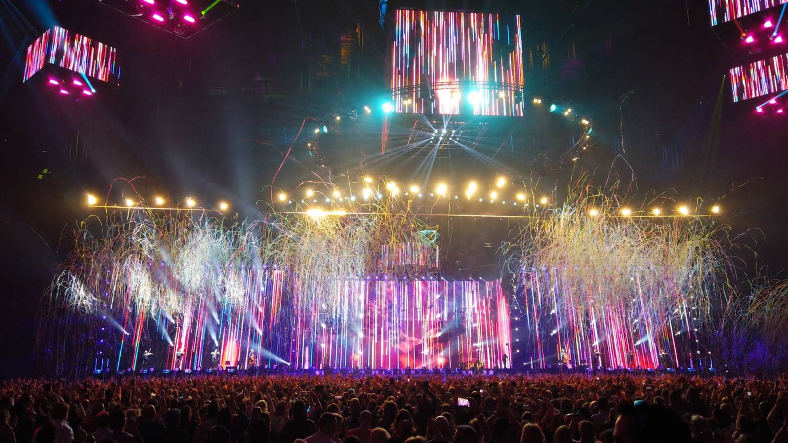 Effets lumineux Celesta lors d’un événement sportif en stade